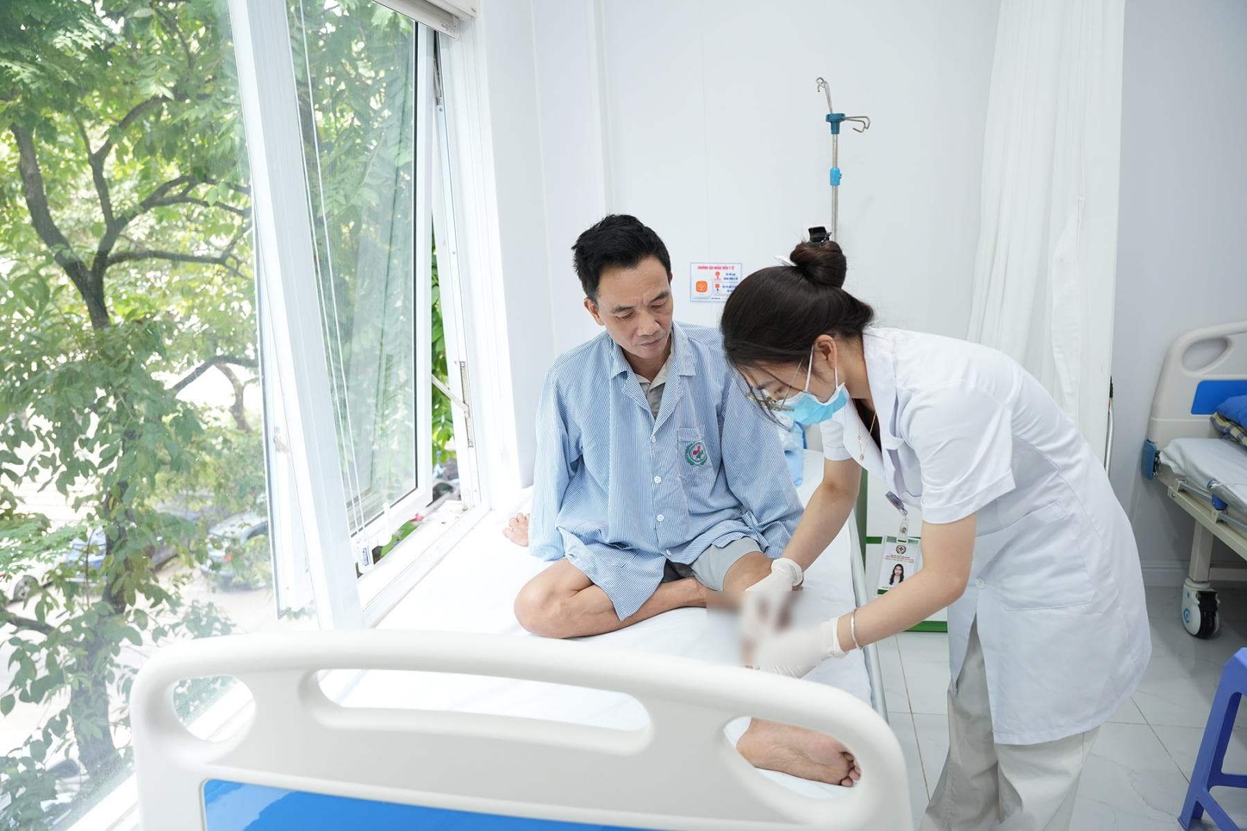 Điều Trị Ca Viêm Xương Tủy Mạn Tính Phức Tạp